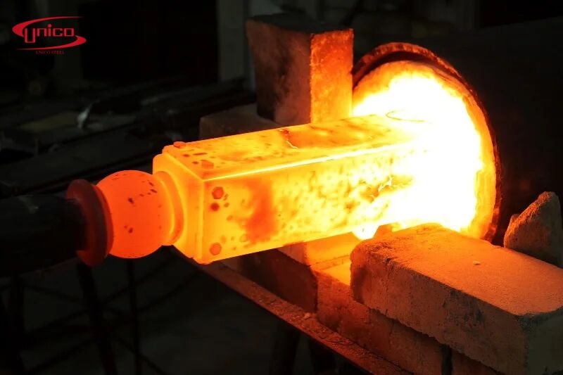 so s&aacute;nh gia c&ocirc;ng trục r&egrave;n v&agrave; trục đ&uacute;c về quy tr&igrave;nh