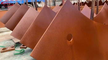 Corten Steel Là Gì? Ưu Điểm Và Ứng Dụng Trong Kiến Trúc Hiện Đại